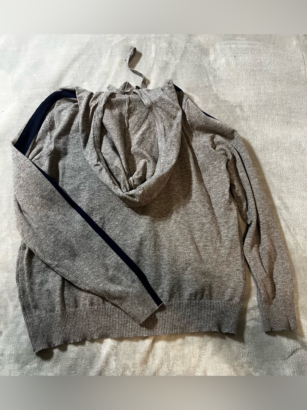 Women’s Liz Claiborne Large Gray Hooded Sweater with navy blue Contrast Stripe